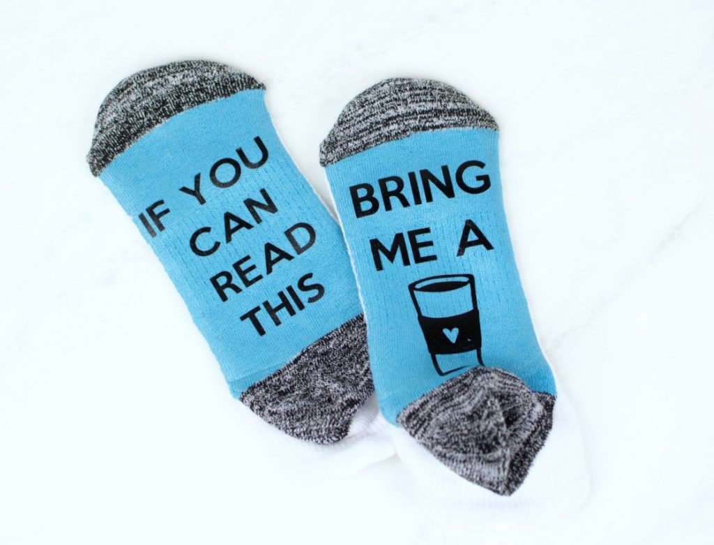 How To Make “if You Can Read This” Socks