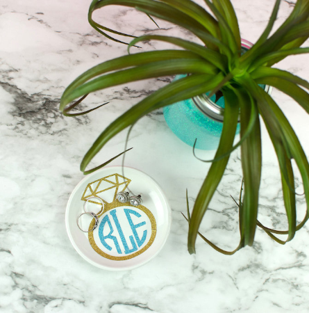 Cricut Monogram Shirt – Beginner Series - InsideOutlined