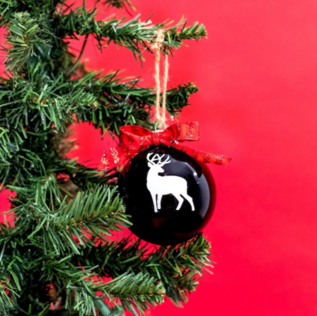 Easy Painted Christmas Ornaments black globes with white deer