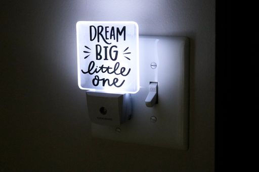 adorable cricut night light saying Dream Big Little One