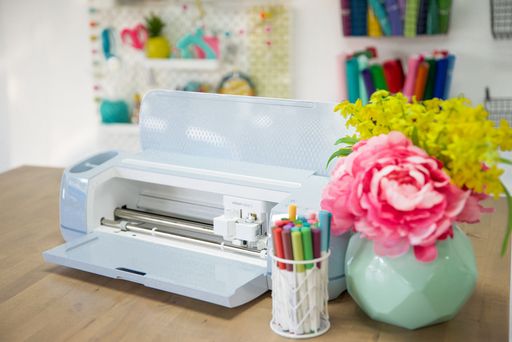 Cricut Maker 3 or Cricut Explore 3: Which Should I Buy? - Makers