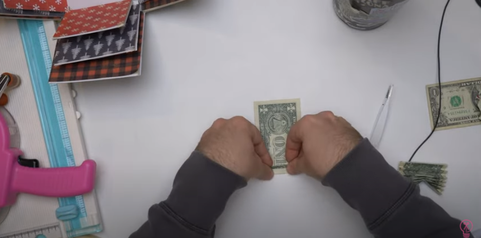 Use Accordion Fold To Fold Dollar Bills Into Rosettes